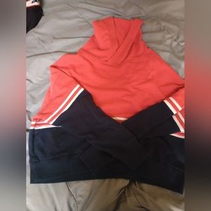 Cropped Hoodie